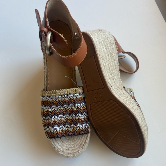 Marc Fisher espadrille wedges - Picture 7 of 7
